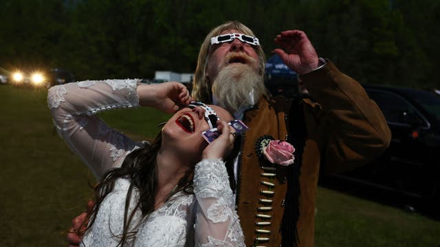 Solar eclipse memes that are actually good to stare at