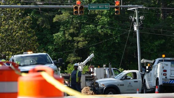 Intersection reopens near Cobb County polling place after gas main break