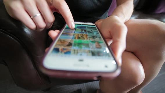 Survey finds many Americans are concerned about how social media is impacting their mental health