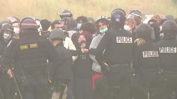 Tense standoff at UC Santa Cruz as police arrest protesters blocking campus