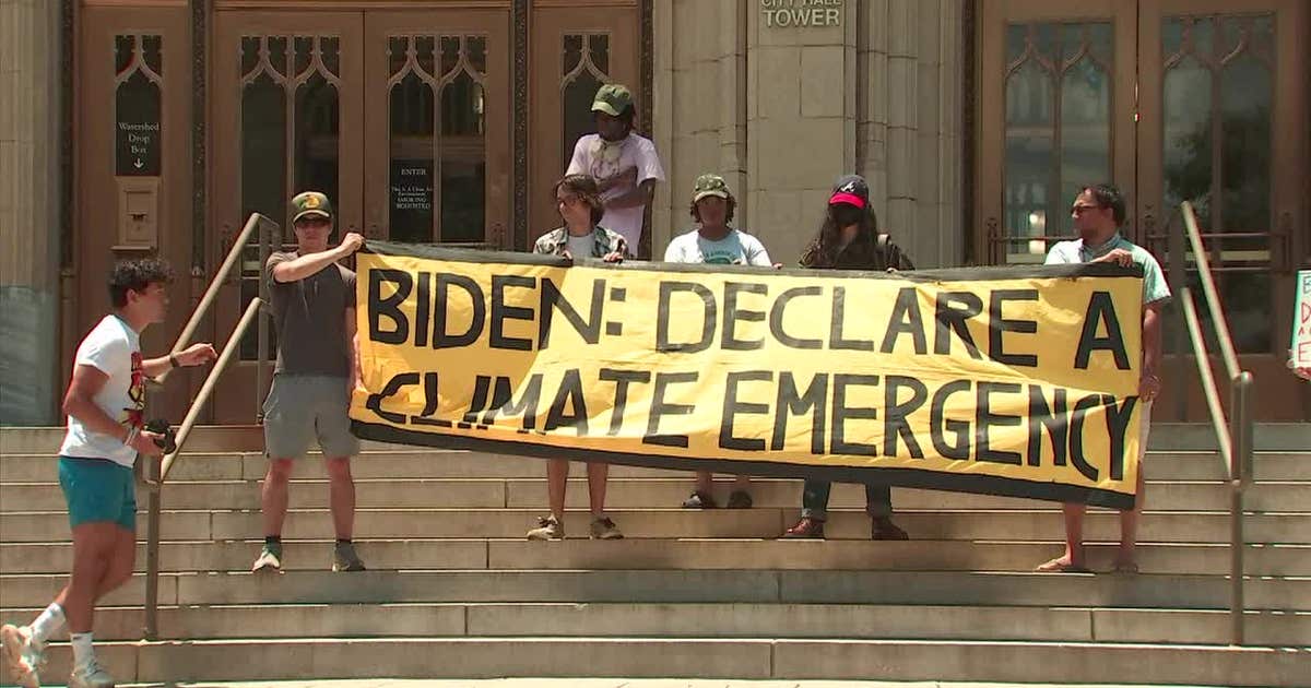 Atlanta demonstrators demand Biden declare climate emergency | FOX 5 ...