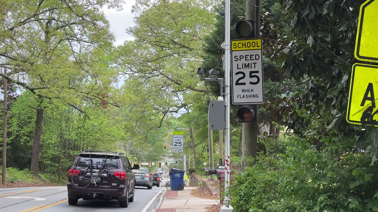 Where faulty school zone flashers caused unfair tickets, clearer street  signs might have allayed confusion