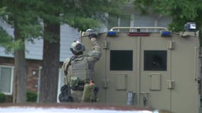 SWAT team executes search warrant at southwest Atlanta apartment complex