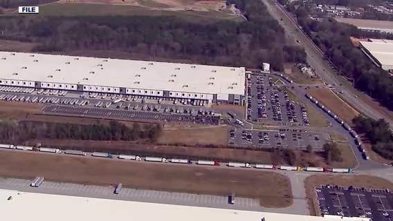 Fire reported at troubled Palmetto USPS facility