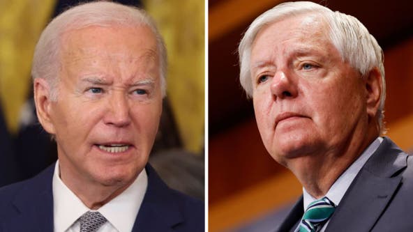 GOP senator says Biden better 'pray' for presidential immunity over border policies