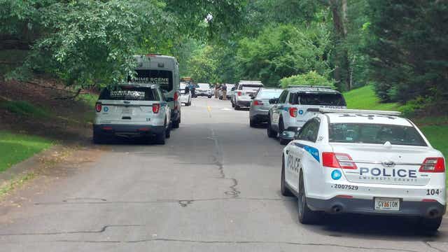 Teen calls police on step-dad with gun, Gwinnett County police say