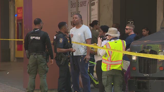 Accused bus hijacker reportedly off his bipolar meds, doctor weighs in