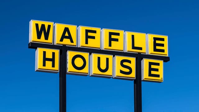 Waffle House brawl under investigation in Cobb County