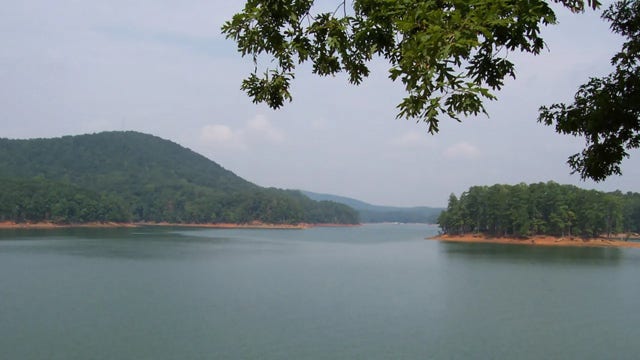 Woman drowns in Lake Allatoona after a medical emergency
