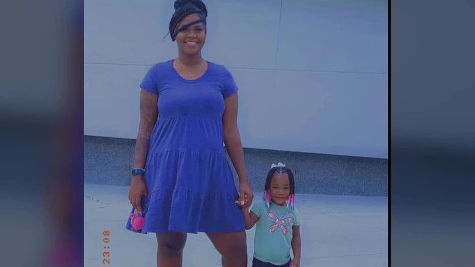 Aureon Grace and her daughter