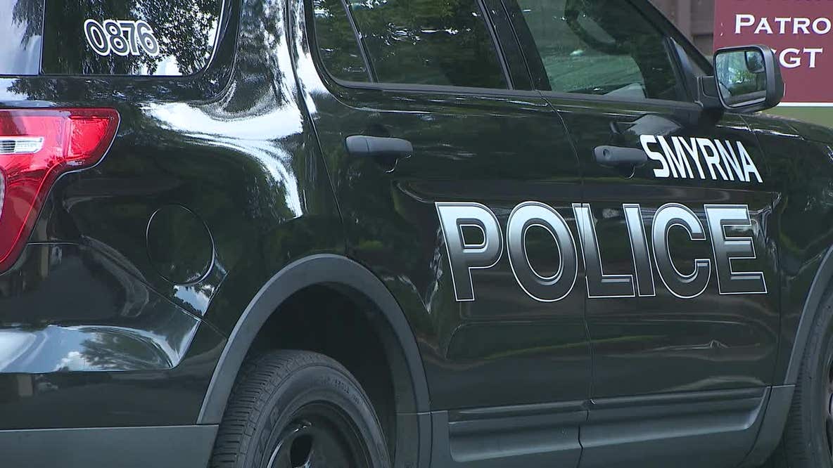 Smyrna police answer car break-in call, catch wanted murder suspect