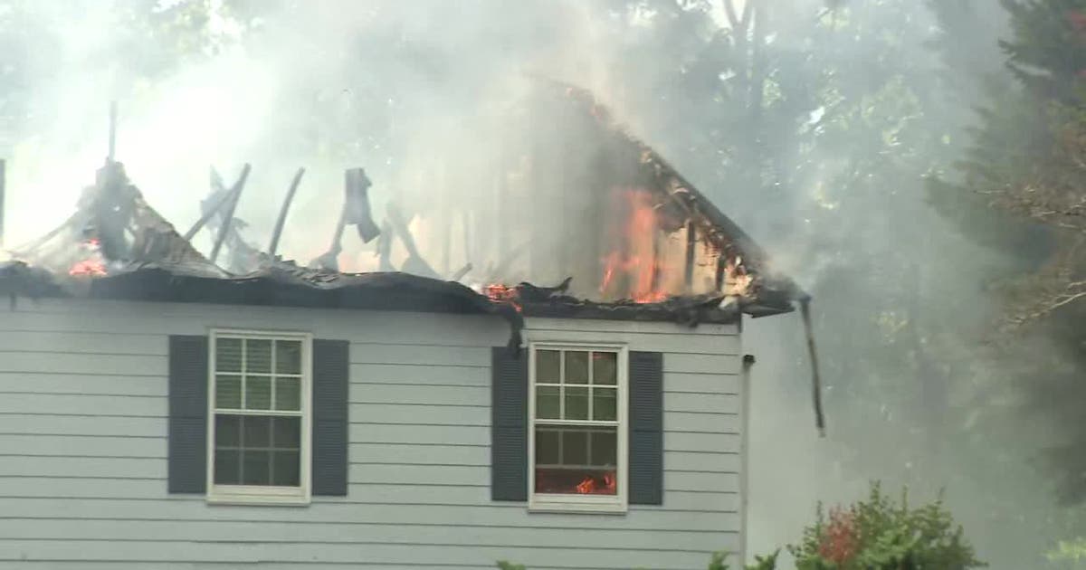 71 people displaced after fire at East Point townhomes | FOX 5 Atlanta