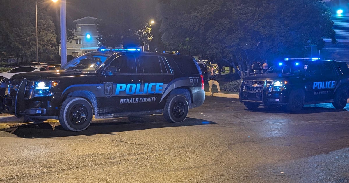 1 dead in car after shooting at DeKalb County apartment complex | FOX 5 ...