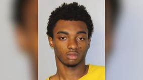 Gainesville teen steals car with child inside, police say