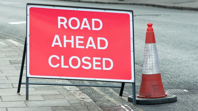 Midtown crane to be disassembled | Here are the roads to avoid