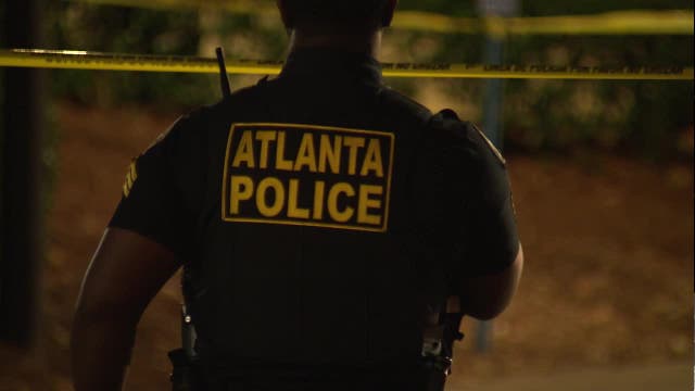 2 men hospitalized in shooting at Vine City apartment complex