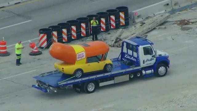 Iconic Oscar Mayer Wienermobile involved in Illinois crash