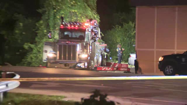 Man shot, killed on Camp Creek Parkway in College Park