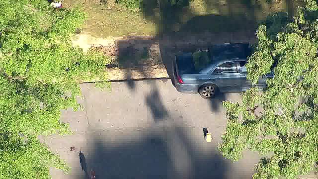 1 victim dies after double shooting in Mableton neighborhood