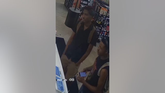 Police searching for 2 men suspected in Atlanta vape pen theft