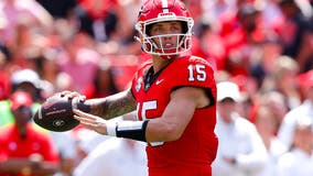 Carson Beck throws 5 TD passes and No. 1 Georgia routs FCS school Tennessee Tech 48-3