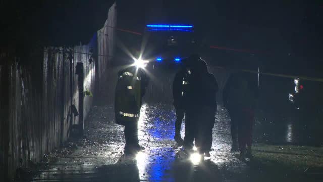 Atlanta shooting leaves teen dead inside apartment; no suspects