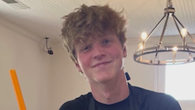 Injured Bremen football player 'in good spirits' after undergoing surgery