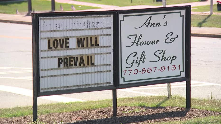 The signs in front of Ann's Flower and Gift Shop in Barrow County.