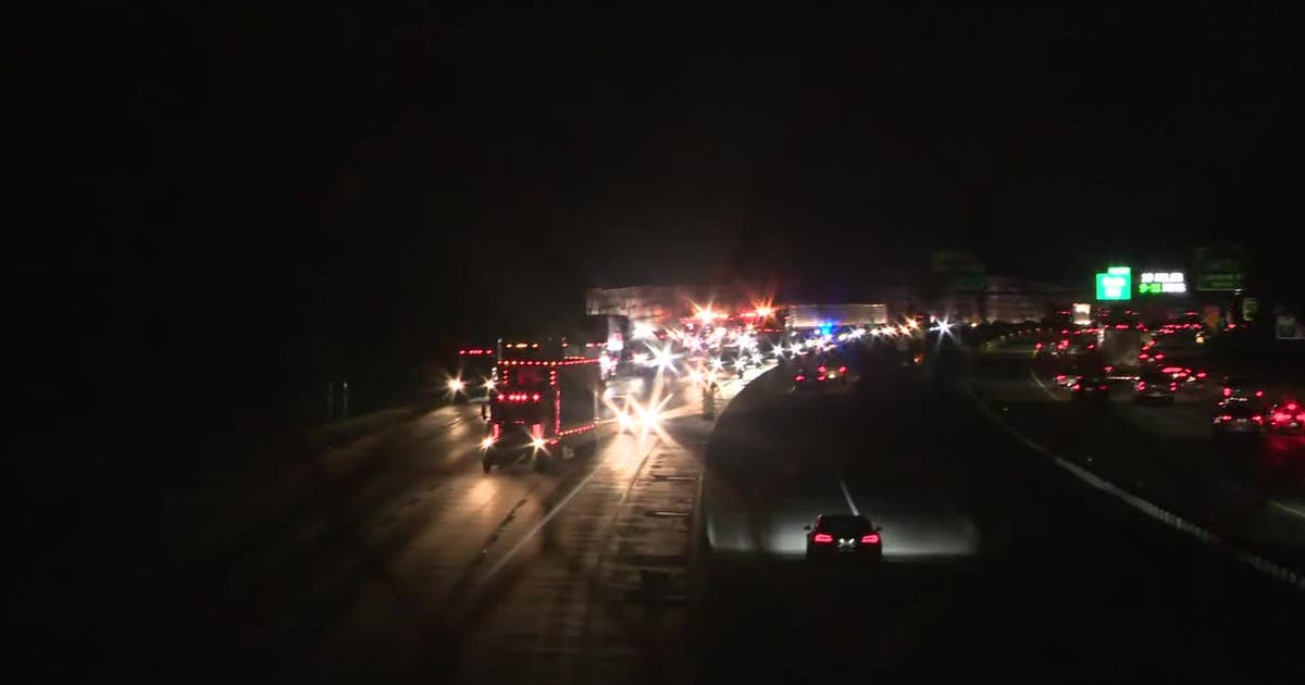 Hazmat team called to fiery truck crash on I-75 in Cobb County | FOX 5 ...