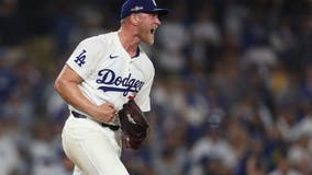 Dodgers tie postseason mark of 33 straight scoreless innings, top Mets 9-0 in NLCS opener