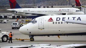 Delta plane aborts flight after engine seen smoking on Las Vegas runway