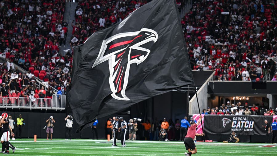 Vegas odds: Falcons aim to topple Bucs as 1.5-point favorites