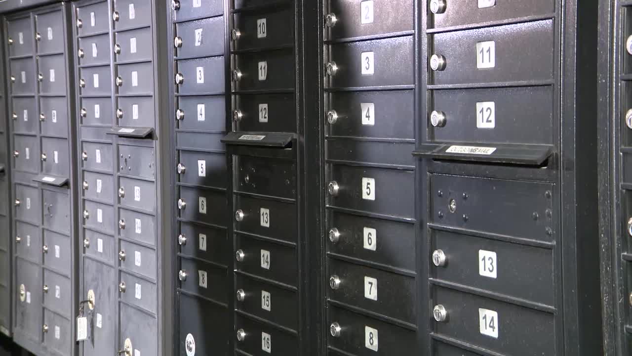 Bank fraud: Atlanta music artist pleads guilty in check theft scheme