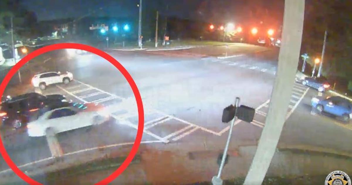 Driver charged with DUI after crash in Duluth intersection | FOX 5 Atlanta