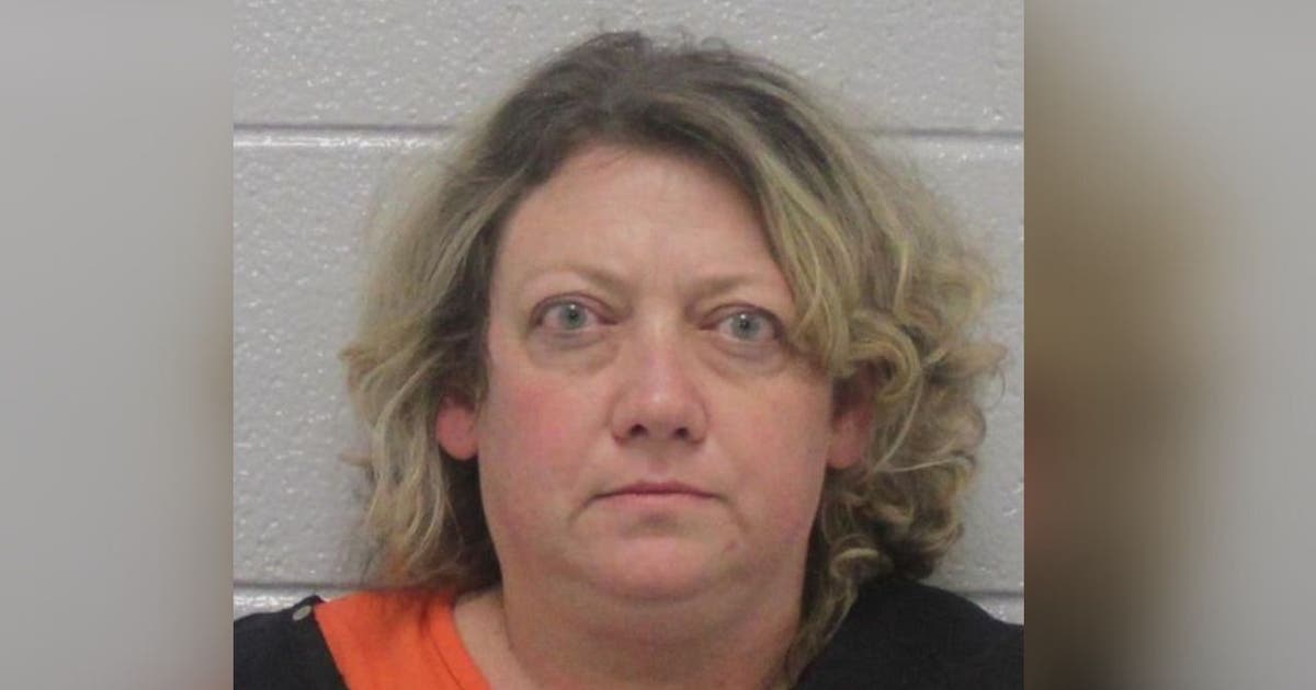 Gainesville woman arrested after meth found in vehicle during traffic ...