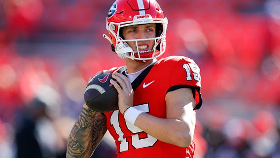 Georgia QB Carson Beck commits to Miami after entering transfer portal