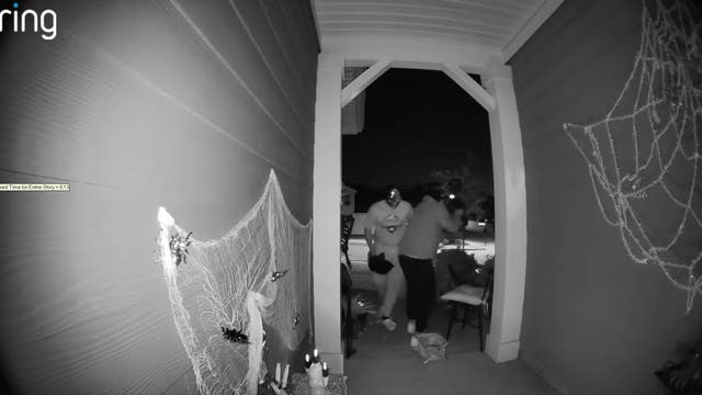 Monroe police searching for suspected Halloween décor thieves