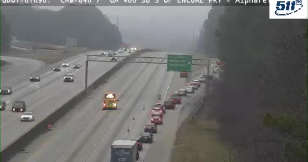 Georgia 400 SB closed after single-vehicle crash near Mansell Road ...