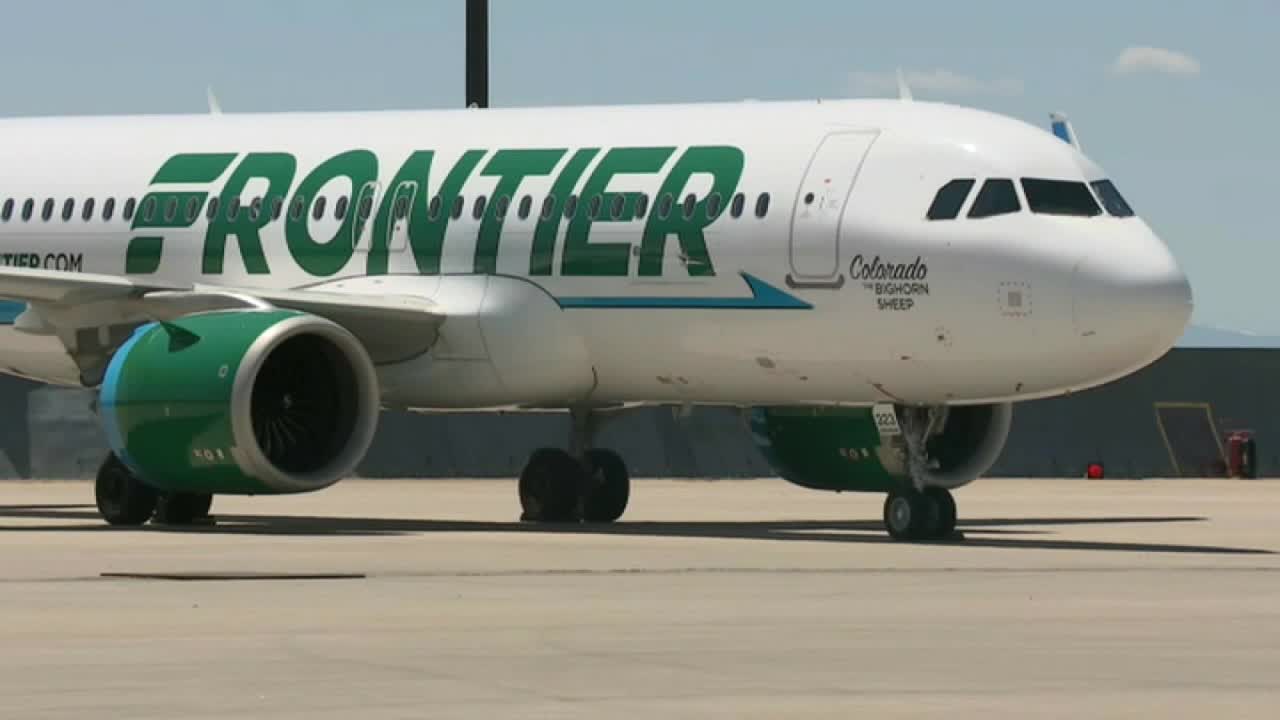 Frontier flight attendants picketing for new contract at Atlanta airport |  FOX 5 Atlanta