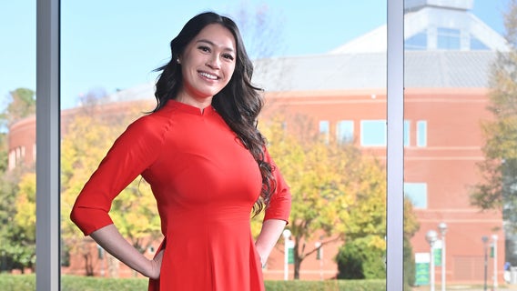 Georgia Gwinnett College student makes school history with 3 bachelor's degrees