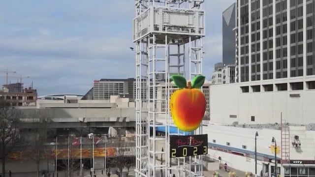 Atlanta drops Peach Drop for Countdown Over ATL NYE drone show