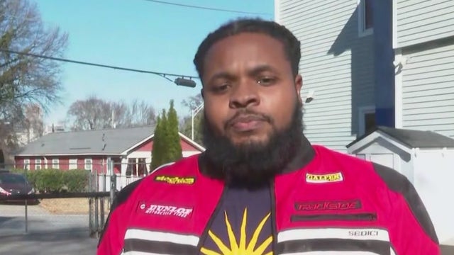 Local nonprofits spread holiday cheer in Atlanta neighborhoods by caroling