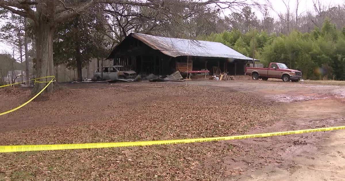 1 person found dead in burning Fayette County home | FOX 5 Atlanta