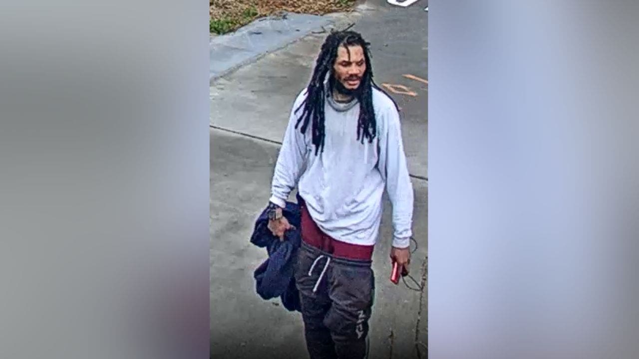 Atlanta police seek suspect in park robbery attempt and attack