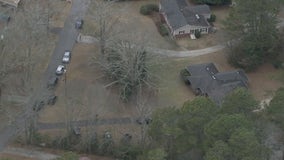 Law enforcement surrounds Cobb County home Thursday morning