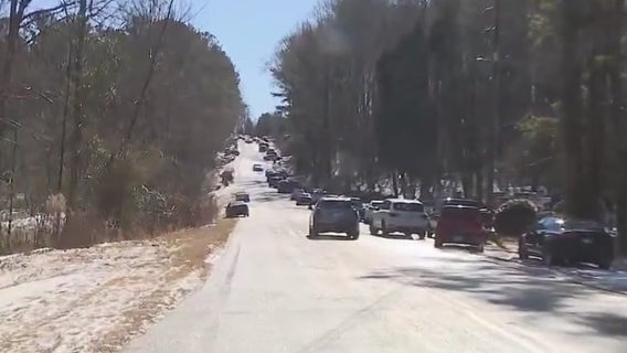 Treacherous conditions in Snellville improving, drivers need to move stranded vehicles soon