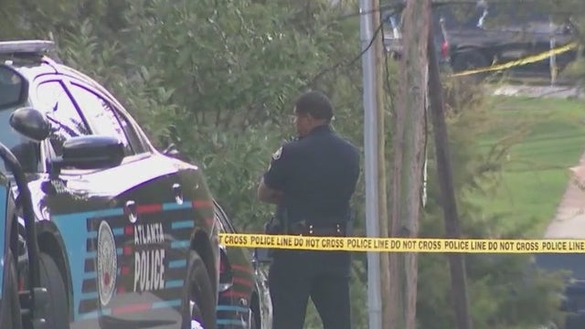 Metro Atlanta family still waiting for answers in young father of two's murder