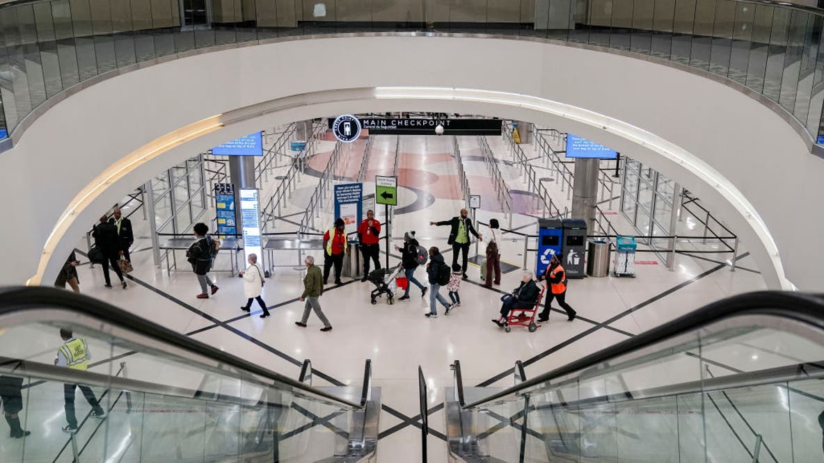 Travelers pack Atlanta airport after Fourth of July holiday