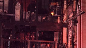 Fire breaks out at Roswell condominium, townhome complex