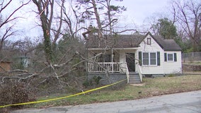 Man killed by tree in Atlanta's Grove Park neighborhood